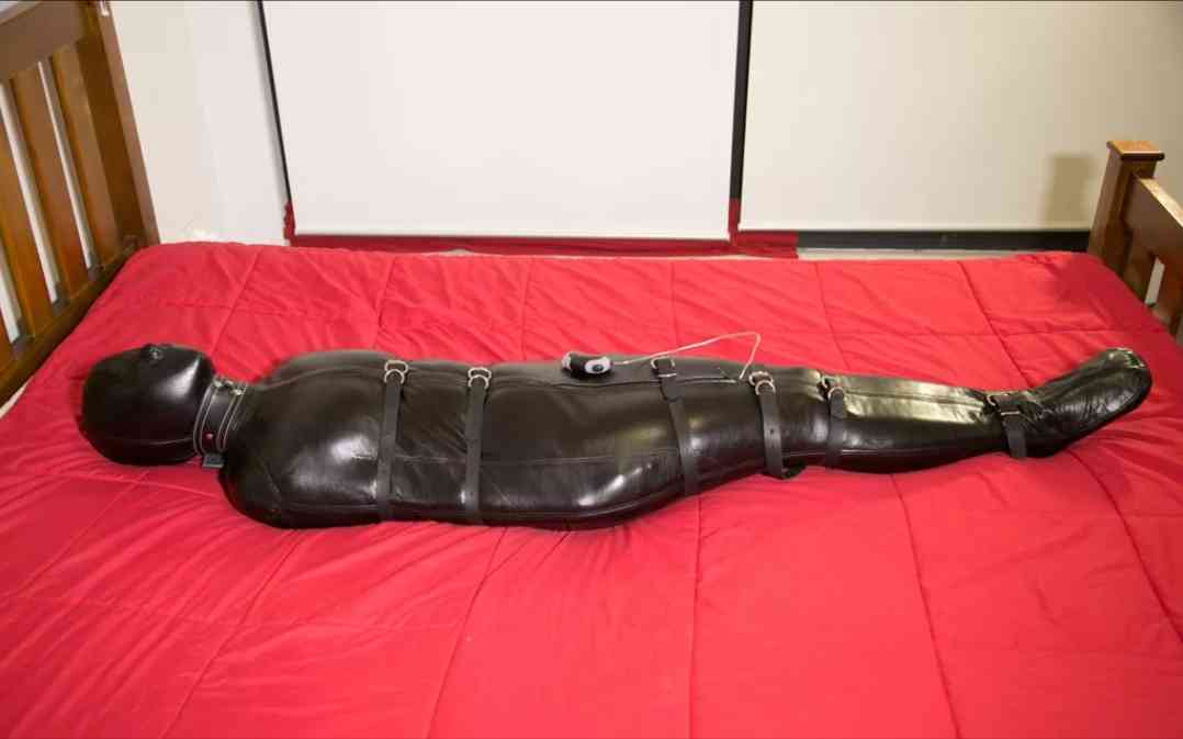 Mummification Fetish